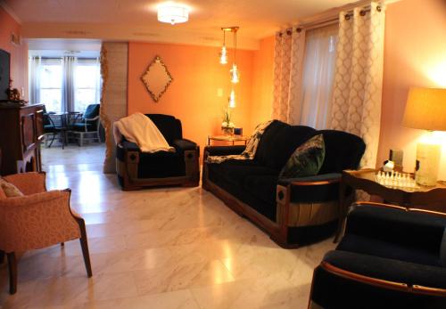 The Barter Green Room in Abingdon, USA