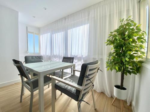 Abril Torrox Playa Room Type - One-Bedroom Apartment with Sea View Abril Torrox Playa Room Type - One-Bedroom Apartment with Sea View