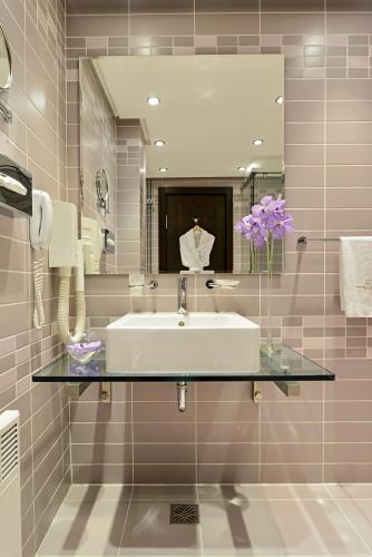 Rosslyn Central Park Hotel Sofia - image 14