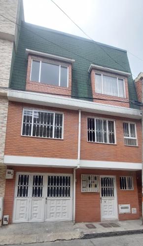 Duplex 131B, Bogotá (photo 2)