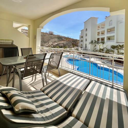 Pool view apt in Ocean Golf CC K118