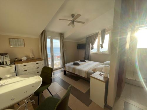 Guest house Adria in ดูกิ รัต