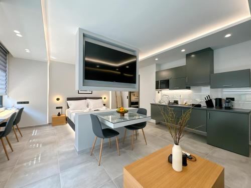 Luxury Downtown Apartment A5 2
