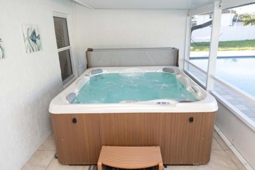 Villa Royale 4 BR Home with Pool and Hot Tub villa in Wellington, USA