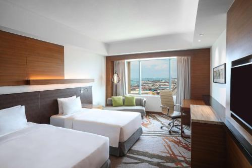 room detail thumbnail 1