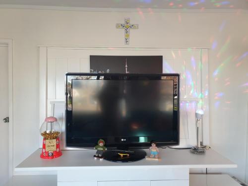 C3 Save money budget affordable cabin with comfort! Cabin 3 in جبل ألبرت