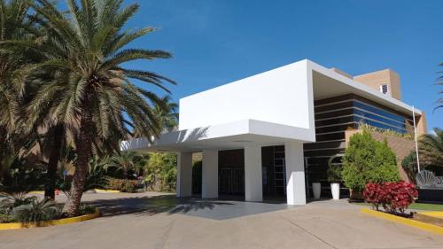 Hotel Margarita Real Penthouse 6403 in Pampatar