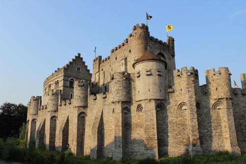 De Draecke Hostel – Ghent, CA