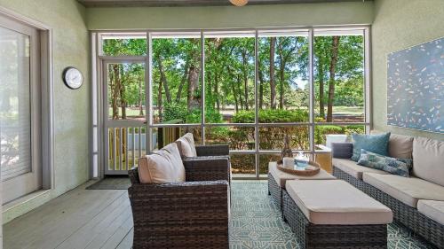 Low Country Living at Live Oaks Retreat condo in Pawleys Island, USA