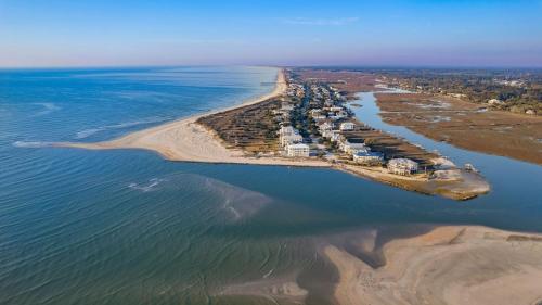 Seaside Serenity home by Peace Vacations - main image