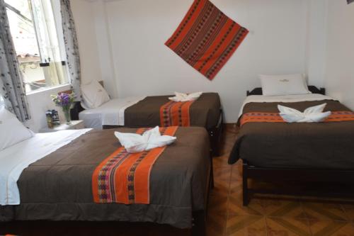 HOSTAL Valle Dorado 103