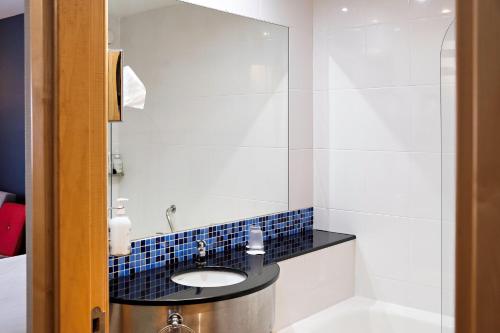 Holiday Inn Express Málaga Airport an IHG Hotel - image 6