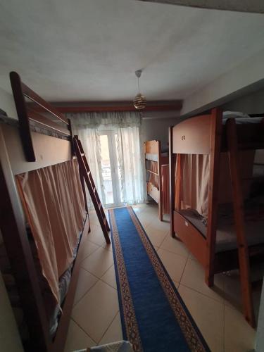 Mona`s Hostel in Saranda