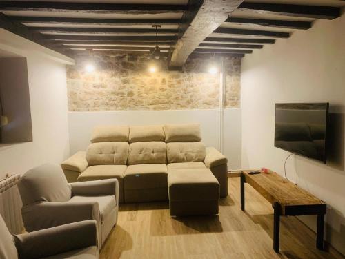 Facilities, El Asturcon in Pilona