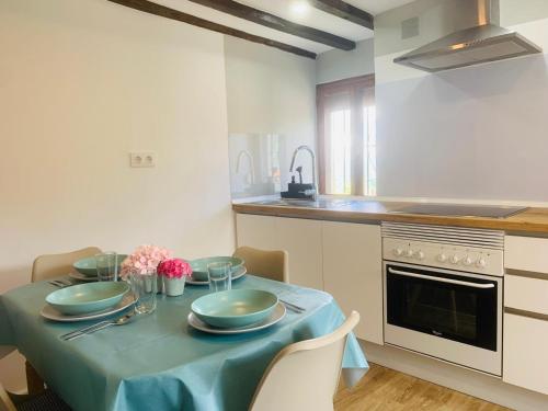 Kitchen, El Asturcon in Pilona