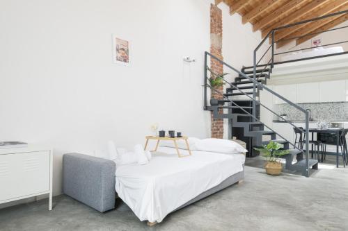 Easylife- Appartamento su due livelli su i Navigli