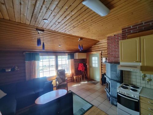 廚房, Kalliorinteen Mökit Lehtipirtti (Kalliorinteen Mokit Lehtipirtti) in 托伊薩