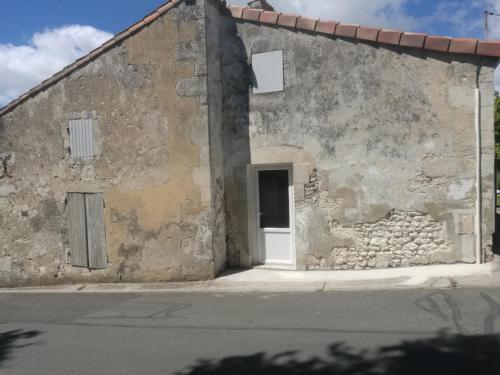 Le Logis Des Juliats Le Logis Des Juliats