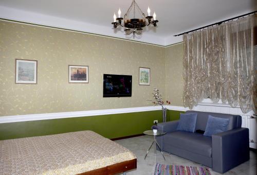 

Apartment bulvar Kosmonavtov