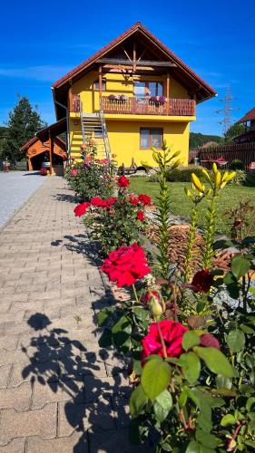 . Casa Ferenczi Vendégház