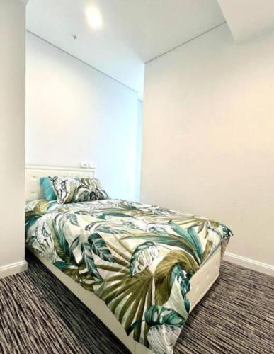 New Build Meriton Beachfront