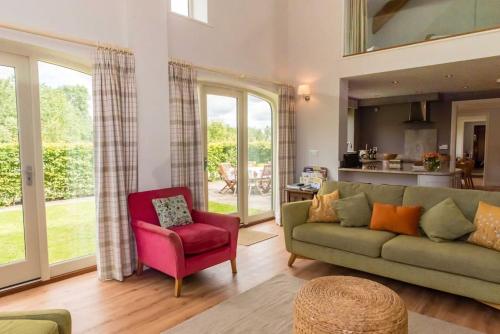 Luxury Barn with sauna near York welcoming families, friends, groups in Huby