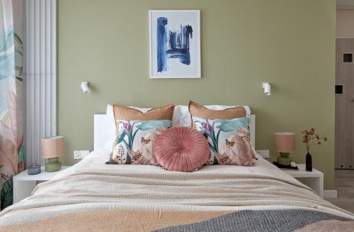 1 queen bed