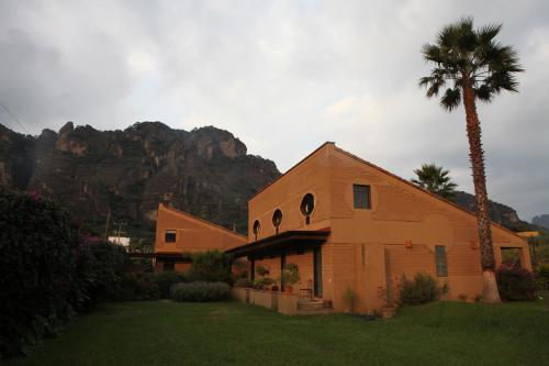 Madre Tierra B&B in Tepoztlán, Mexico