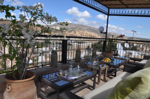 Balcony/terrace, Riad Adarissa in Fes