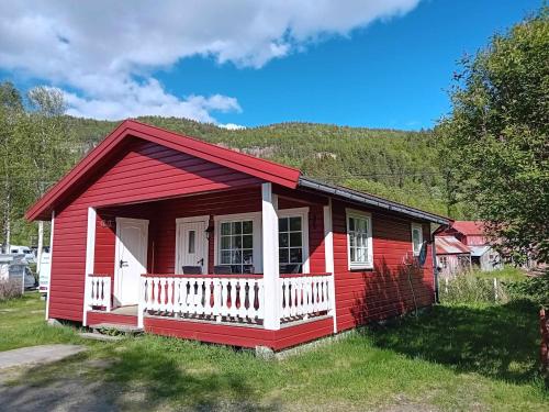 2 bedrooms, 3 beds