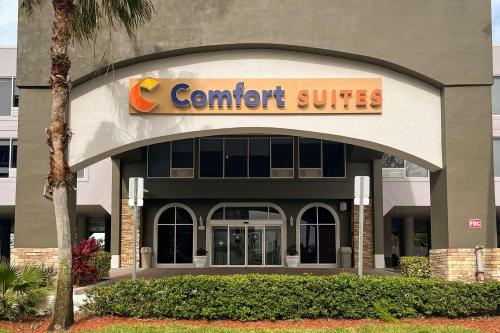 Comfort Suites Clearwater - Dunedin - main image