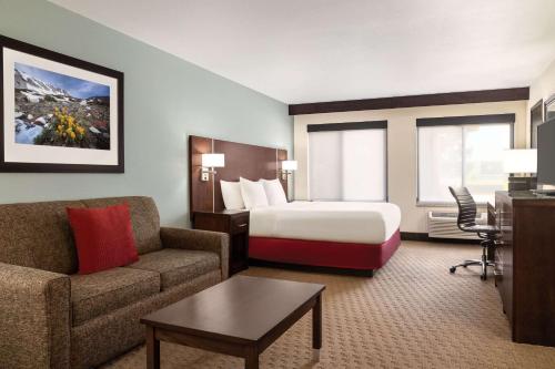 Radisson Hotel Colorado Springs Airport in Colorado Springs, USA