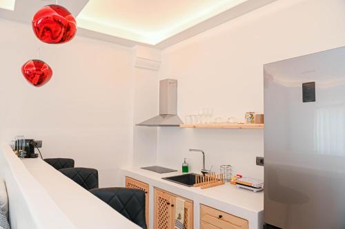 Omnia Suite Room Type - Deluxe Suite