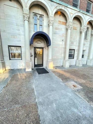 Cozy 1BR with W&D and Parking near BJH STL Zoo