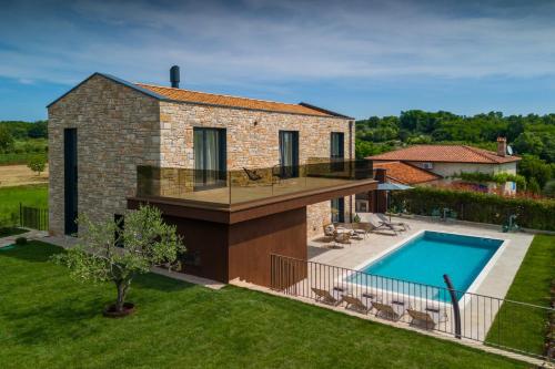 Beautiful Villa Moia with sauna in Kastelir