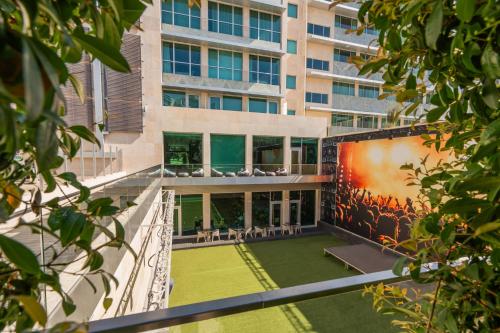 HF Fenix Music - main image