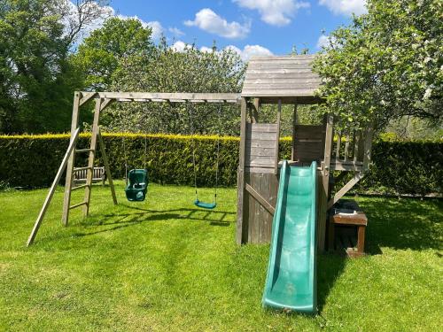 Stablehurst Cottage in อีท แกรนสเตรด