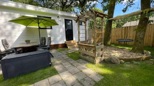 2 bedrooms, 2 beds