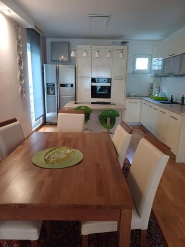 Lux Apartman Sofia, Sveti Stefan (fotografie 4)