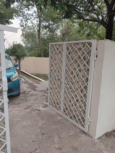 Abbasi guest house - main image