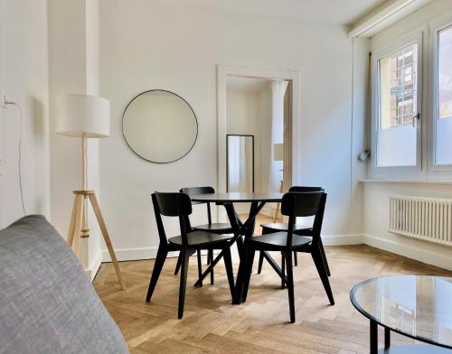 CityCentral 2 bedroom flat near main station, Zürich (photo 11)