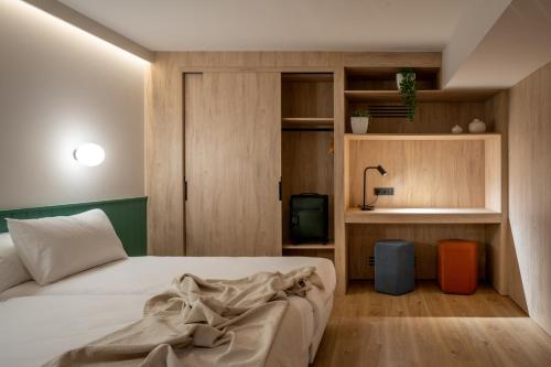 Apartamentos Líbere Bilbao Museo - main image