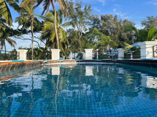 Ceylonta Beach Resort and Spa in Ambalantota