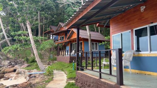 Phi Phi Private Beach Resort - 숙소 외관