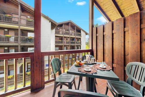 2 bedrooms, 4 beds
