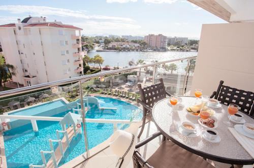 منظر, أونا جاردن لاجو (Ona Garden Lago) in الكوديا