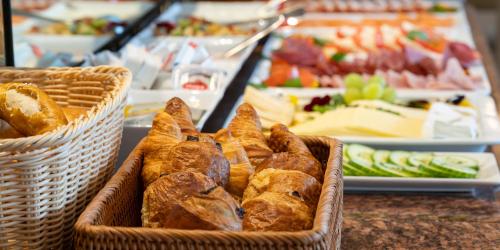 Novum Hotel Rieker Stuttgart Hauptbahnhof - image 11