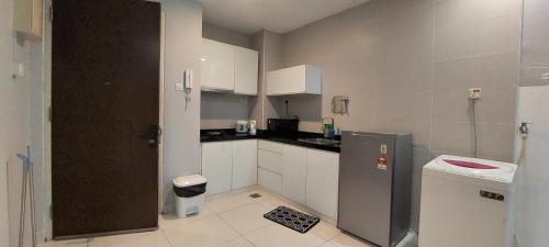 Central ResidenceSG Besi@Near MRT and TBS - image 11