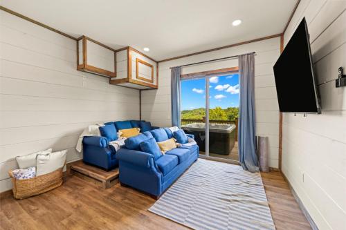 Lake View Serenity Pool Beach Hot Tub Games Lake View Serenity Pool Beach Hot Tub Games