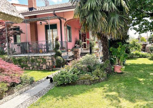 Dārzs, La mansardina in Venegono Superiore